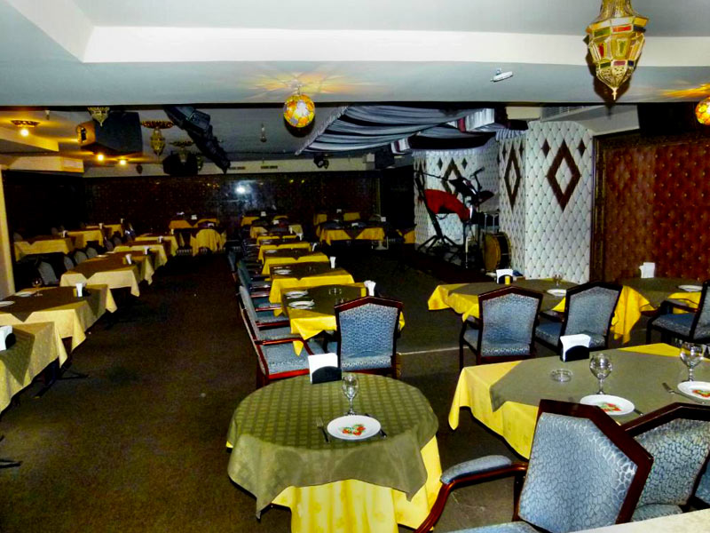 رستوران الماها هتل میفر دبی