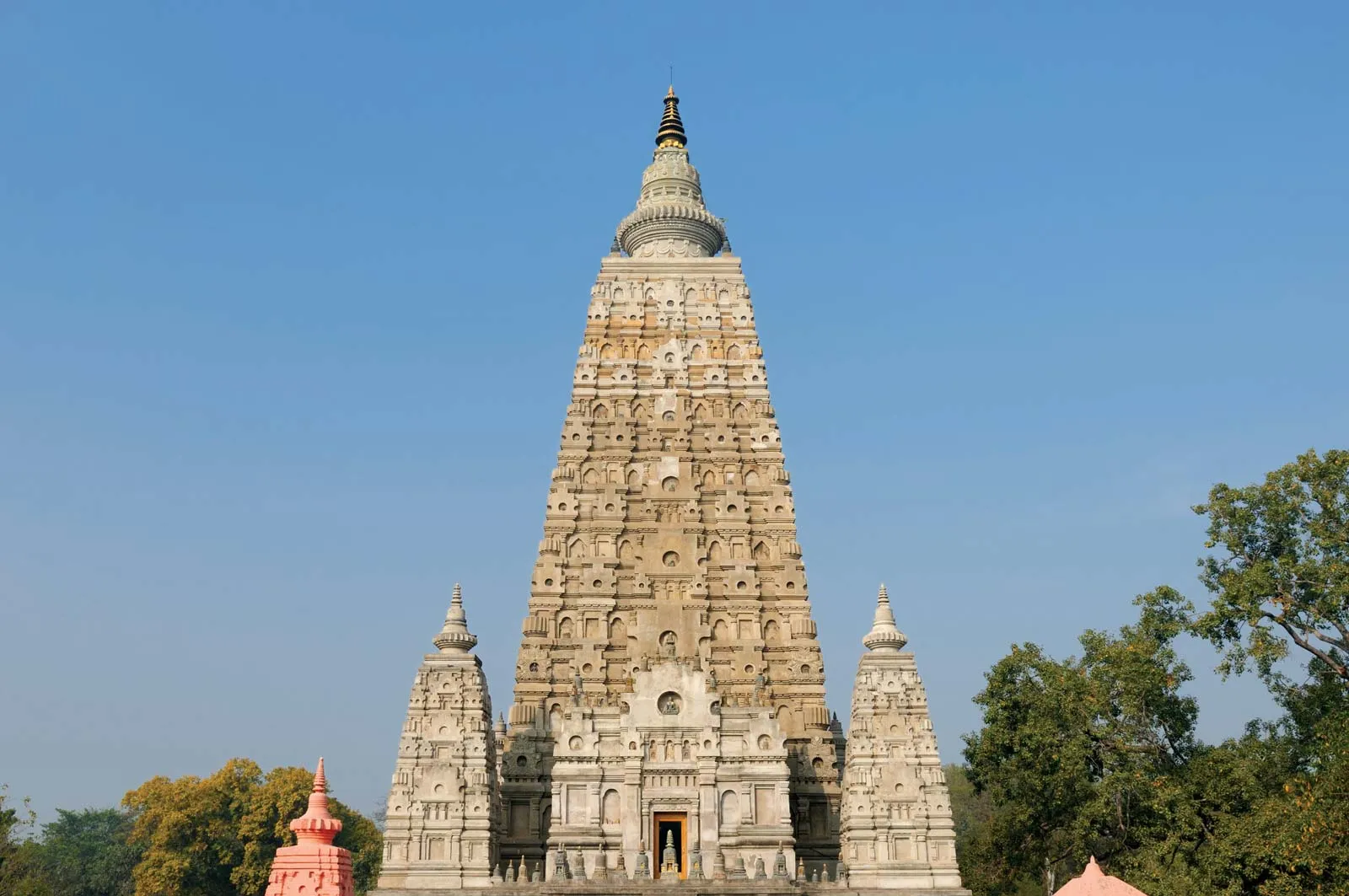 قسمت مختلف معبد ماهابودی هند