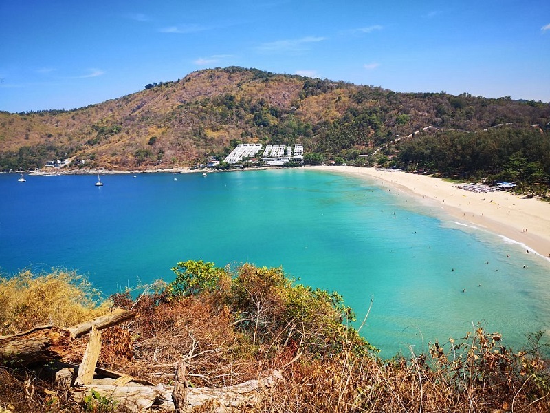 ساحل نای هارن تایلند