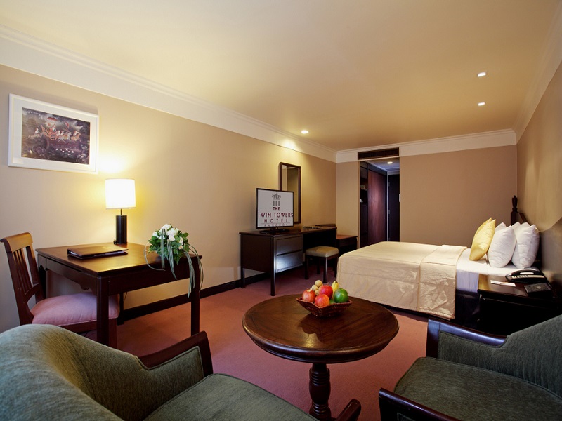 اتاق های هتل تویین تاورز بانکوک