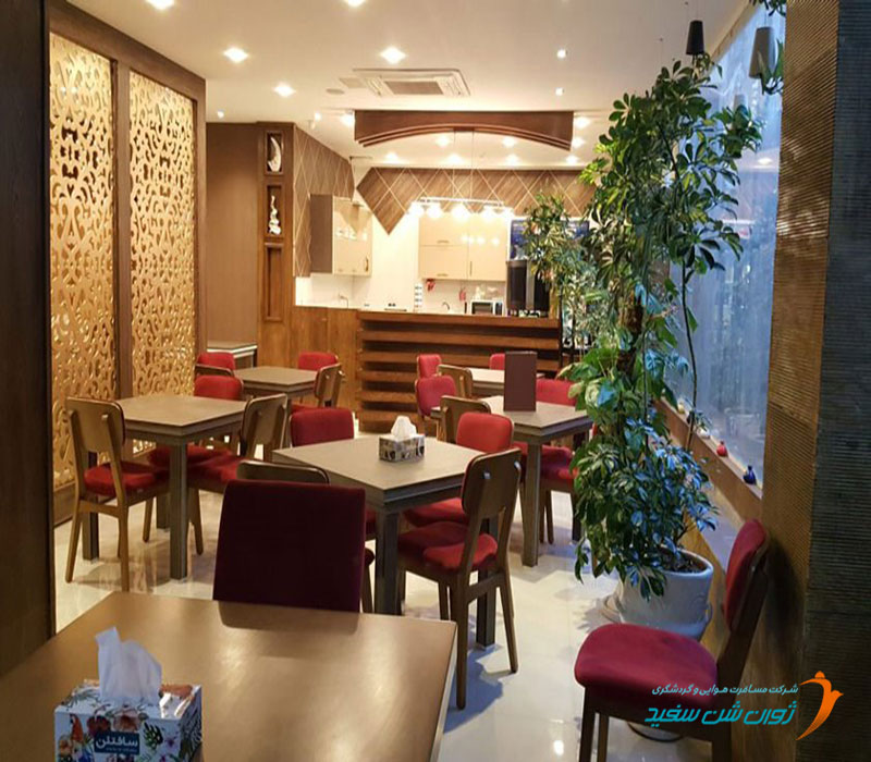 رستوران هتل جهان نما شیراز